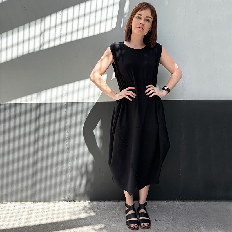 Ikiru Sleeveless Dress
